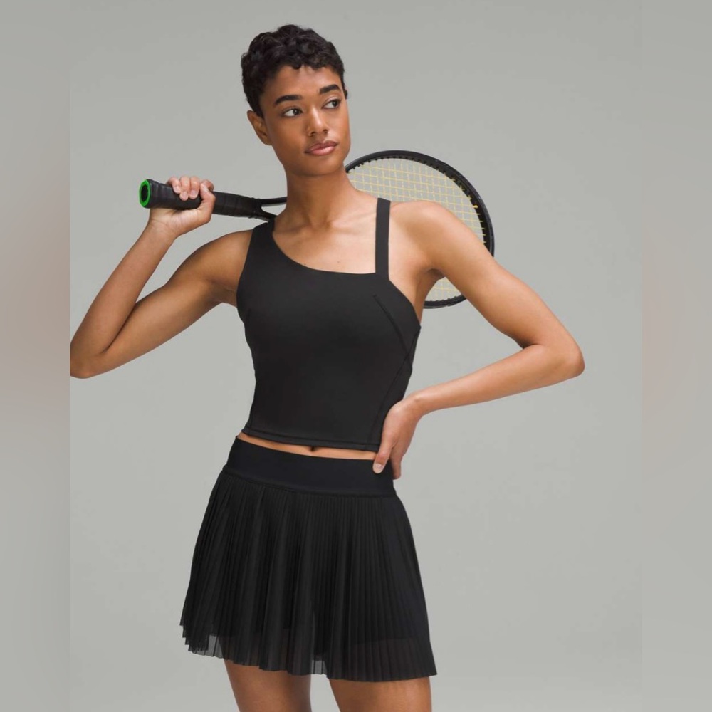Lululemon Vuori Everlux Asymmetrical Tennis Crop Tank Top Shirt Bra Black 6